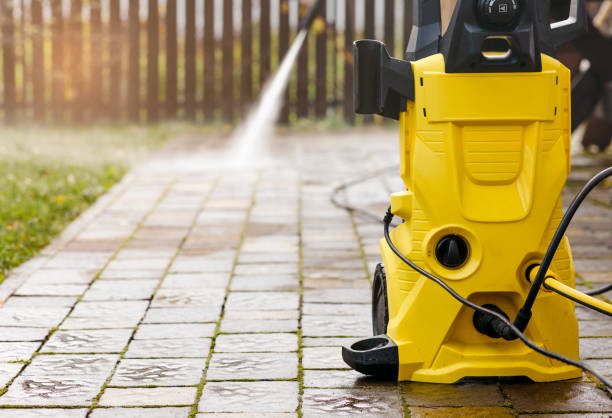 Best Playground Equipment Cleaning  in Hennessey, OK